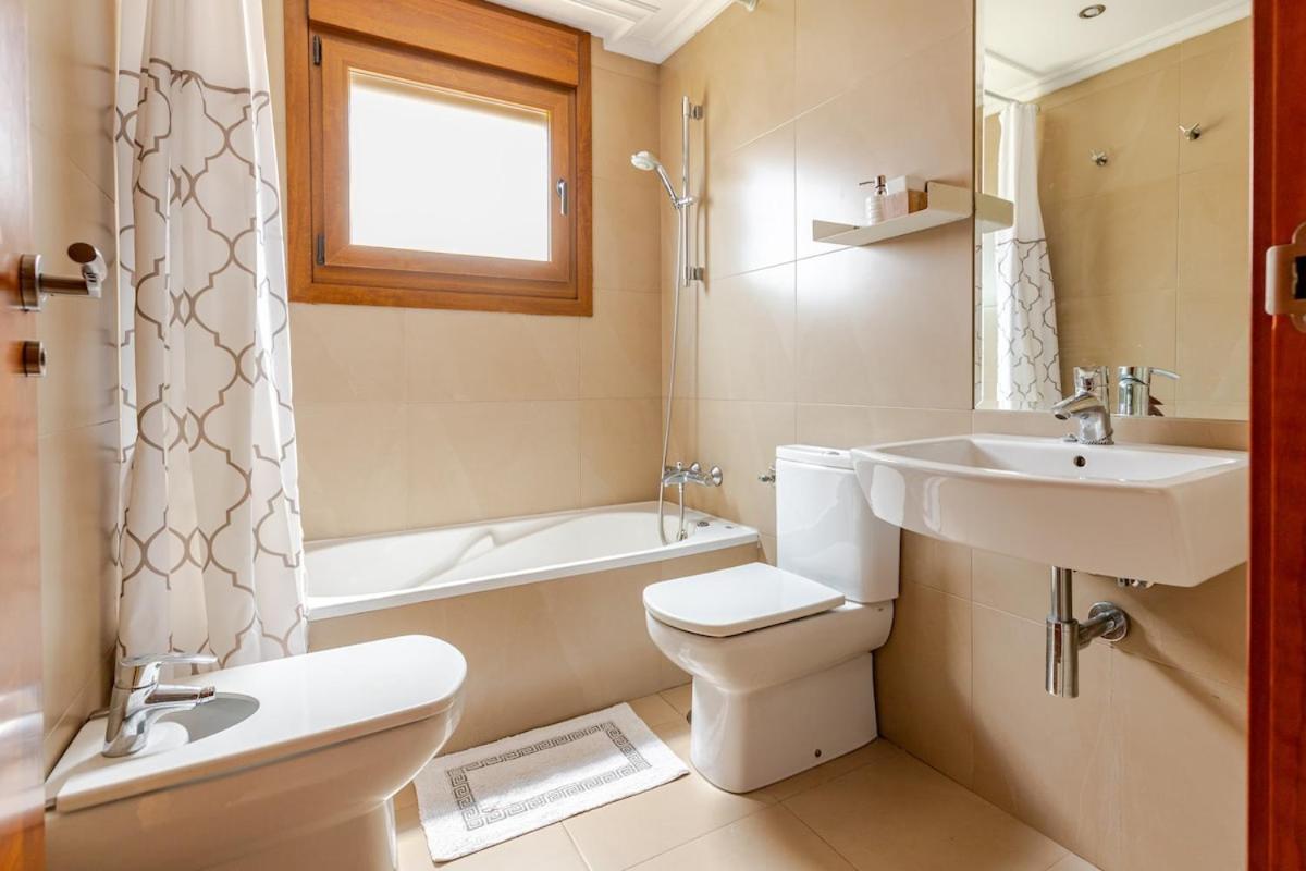 Apartamento Acogedor En La Playa De La Lanzada 산신소 외부 사진